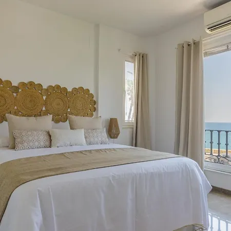 Living4malaga Seafront Duplex Appartement *