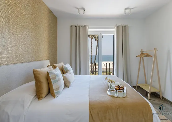 Daire Living4malaga Seafront Duplex